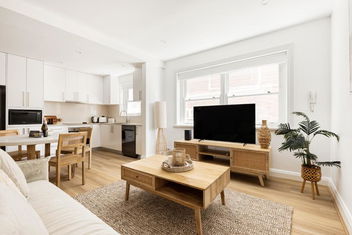 Saltwater Bondi One with Sydneys Hotel