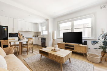 Saltwater Bondi Two with Sydneys Hotel