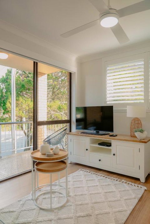 Sanctuary Court Unit 4 - Sydneys Hotel 1