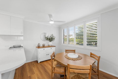 Sanctuary Court Unit 4 - Sydneys Hotel 2