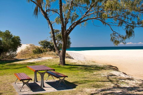 Sanctuary Lake Apartments - Sydneys Hotel 2