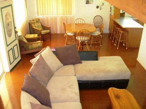 Sand Piper Cottage Rainbow Beach - Sydneys Hotel 1