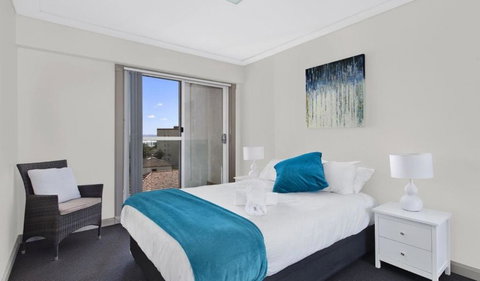 Sandy Cove Apartment The Entrance 45 - Sydneys Hotel 3