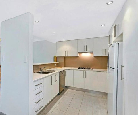 Sandy Cove Apartment The Entrance 46 - Sydneys Hotel 2