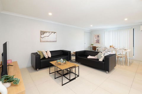 Smart Suites Self Check-in Apartments - Rocklea Station S - Sydneys Hotel 2