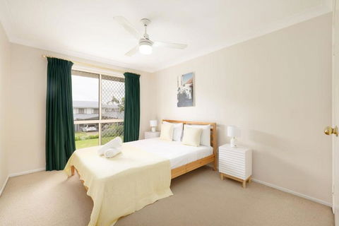 Spacious 3-BR Haven Prime Location Shopping Centre - Sydneys Hotel 2