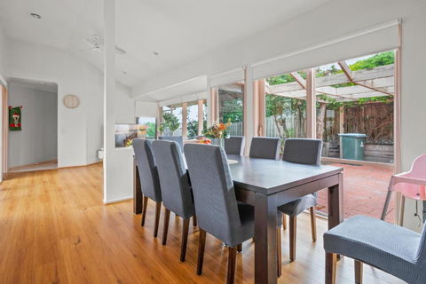 StayAU 3BRM Family Home Netflix Pet-Friendly - Sydneys Hotel 2