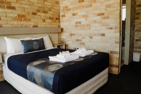 The Australian Hotel St George - Sydneys Hotel 1