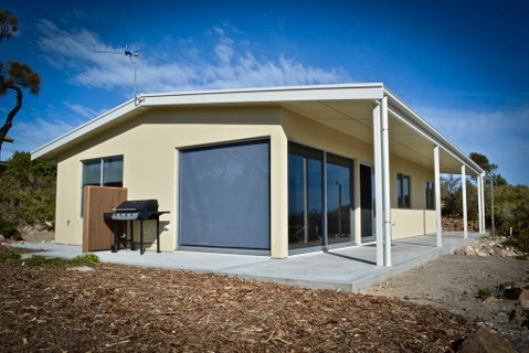 Beachside - Sydneys Hotel 2