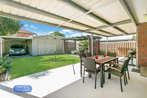 Beachside Holiday Home - Sydneys Hotel 1