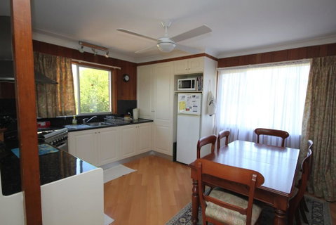 BEACHVIEW - 14 Second Ave , Bonny Hills - Sydneys Hotel 1