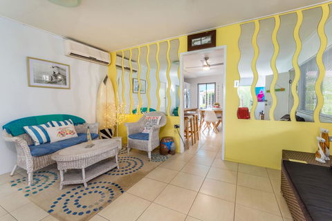 Beary's Rest On Bribie Island - Sydneys Hotel 0