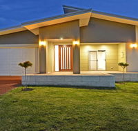 Beaufortia Views - Sydneys Hotel