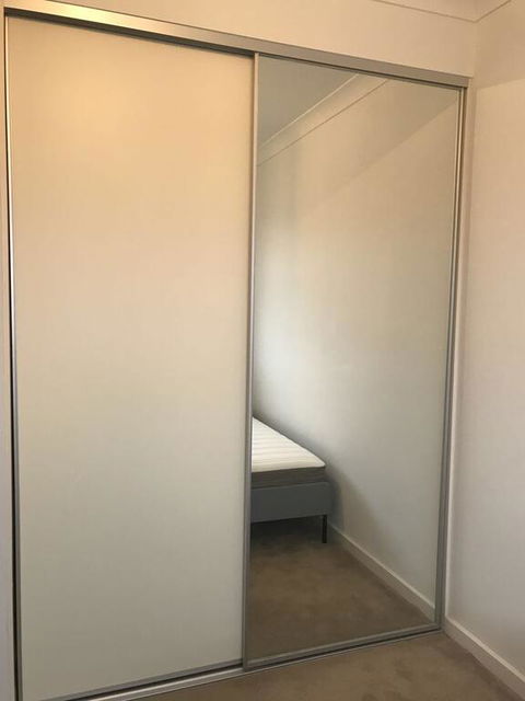 Beautiful New Room - Sydneys Hotel 3