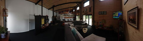 Bed In A Shed Tasmania - Sydneys Hotel 2