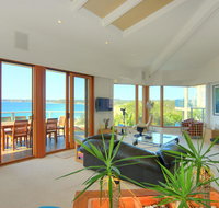 BEDARRA MOLLYMOOK BEACH - Sydneys Hotel