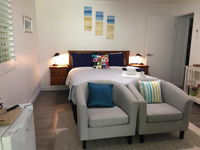 Book Cootharaba Accommodation Vacations Sydneys Hotel Sydneys Hotel