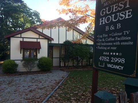 Belgravia Mountain Guest House - Sydneys Hotel 0