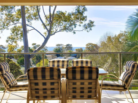 Bellima Beach House', 9 Jackson Close - Huge Duplex With Air Con And Fabulous Views - Sydneys Hotel 0