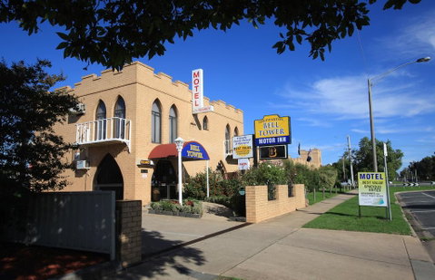 Belltower Motor Inn - Sydneys Hotel 1