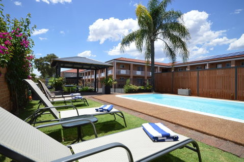 Best Western Bluegum Motel - Sydneys Hotel 1