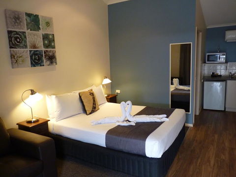 Best Western Caboolture Central Motor Inn - Sydneys Hotel 0