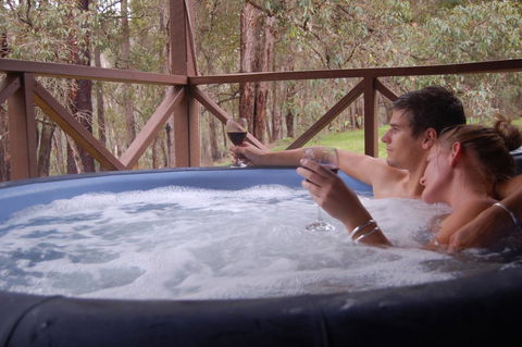 Beyonderup Falls Adult Retreat - Sydneys Hotel 0