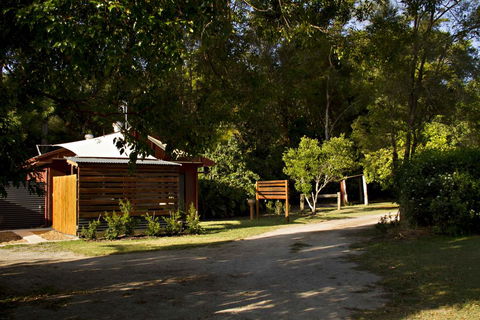 Bielby's Hideaway - Sydneys Hotel 2