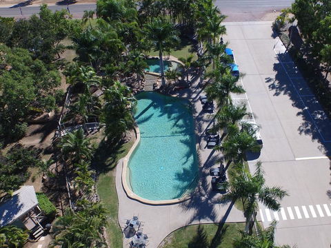 Big4 Aussie Outback Oasis Holiday Park - Sydneys Hotel 2