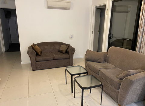 Blue Manor On Fairway - Sydneys Hotel 3