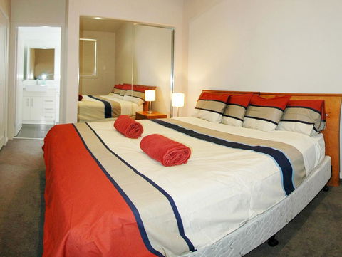 Blues AIr 3B - Sydneys Hotel 1