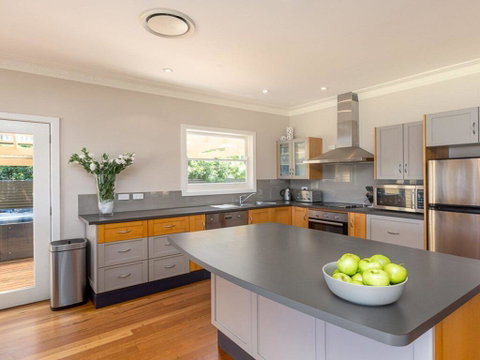 Bluewater - Riverfront Location With Water Views - Sydneys Hotel 1