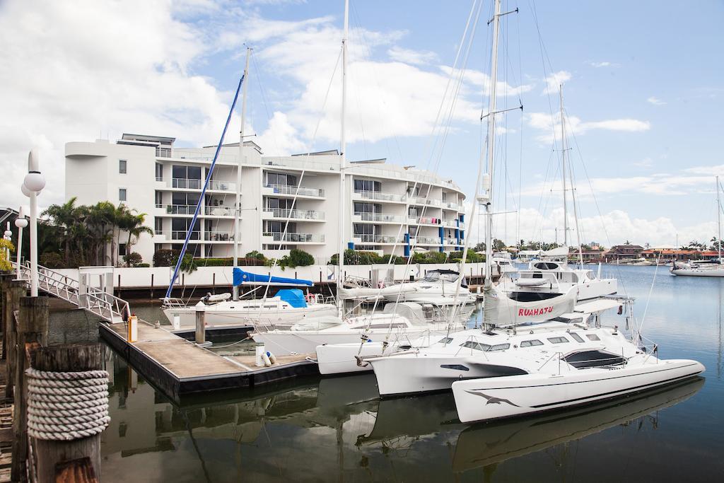 Minyama QLD Sydneys Hotel