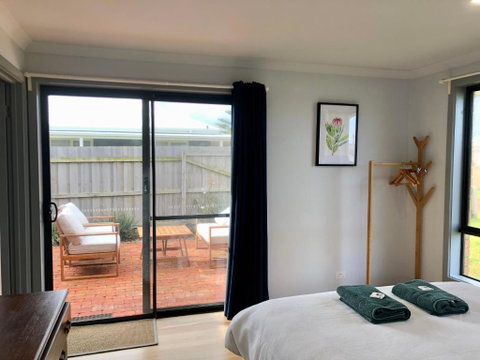 The Weekender - Sydneys Hotel 2