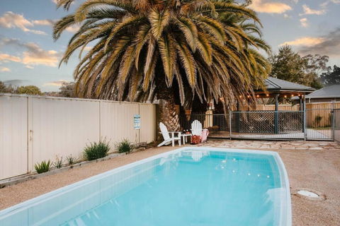 Yarranvale On Gladstone - A Gorgeous Country Abode - Sydneys Hotel 0