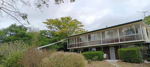 YnY Guest House - Sydneys Hotel 2