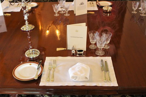 Bespoke Off-the-Beaten-Path Tour Of Inner Sydney - Sydneys Hotel 4