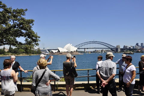Sydney Sightseeing Bus Tours - Sydneys Hotel 0