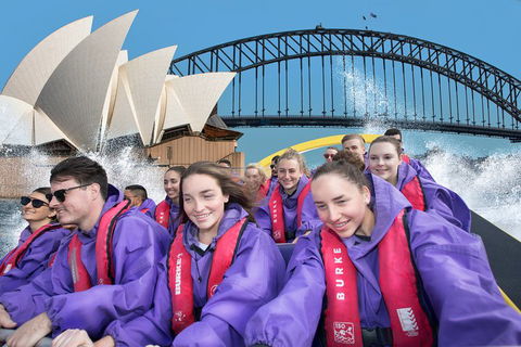30-Minute Sydney Harbour Jet Boat Ride: Thunder Twist - Sydneys Hotel 1