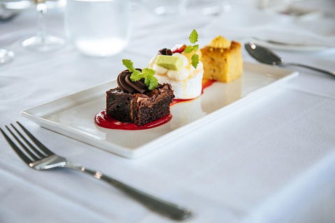 Journey Beyond Cruise Sydney Harbour - All Inclusive Dinner Cruise - Sydneys Hotel 2