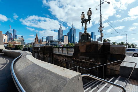 Private City Kickstart Tour: Melbourne - Sydneys Hotel 2