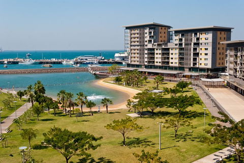 Darwin Hop-on Hop-off Bus Tour - Sydneys Hotel 5
