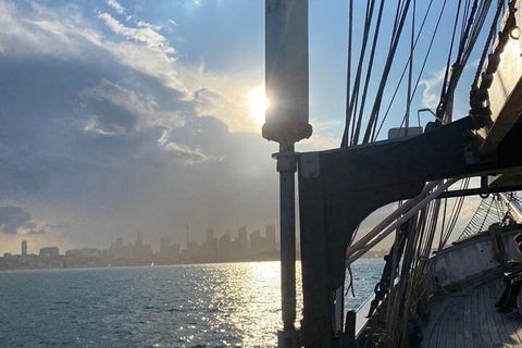 Sydney Harbour Tall Ship Twilight Dinner Cruise - Sydneys Hotel 4