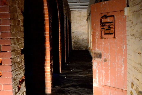 Adelaide Gaol Ghost Tour And Paranormal Investigation - Sydneys Hotel 1