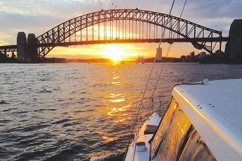 Sunset And Sparkle Sydney Harbour Cruise - Sydneys Hotel 3