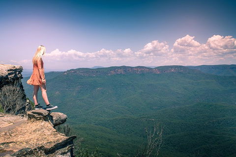 Blue Mountains Small Group Tour Enjoy A Sleep In, Waterfalls, Sunset & Dinner - Sydneys Hotel 1