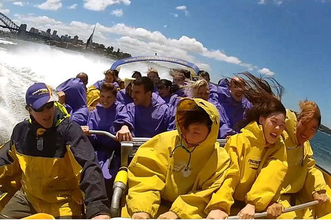30-Minute Sydney Harbour Jet Boat Ride: Thunder Twist - Sydneys Hotel 0