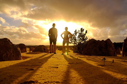 Pinnacle Desert Sunset And Night-time Stargazing Tour From Perth - Sydneys Hotel 1