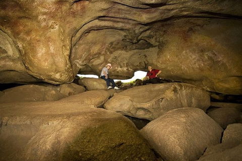 2-Day Wave Rock, York, Wildflowers & Aboriginal Experience - Sydneys Hotel 0