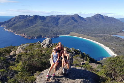 6-Day Tasmanian Explorer Adventure Tour From Hobart - Sydneys Hotel 1